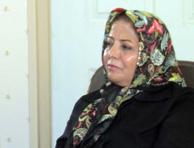 مصاحبه با خانم مهین حبیبی – مادر پروانه ربیعی عباسی اسیر فرقه رجوی در آلبانی