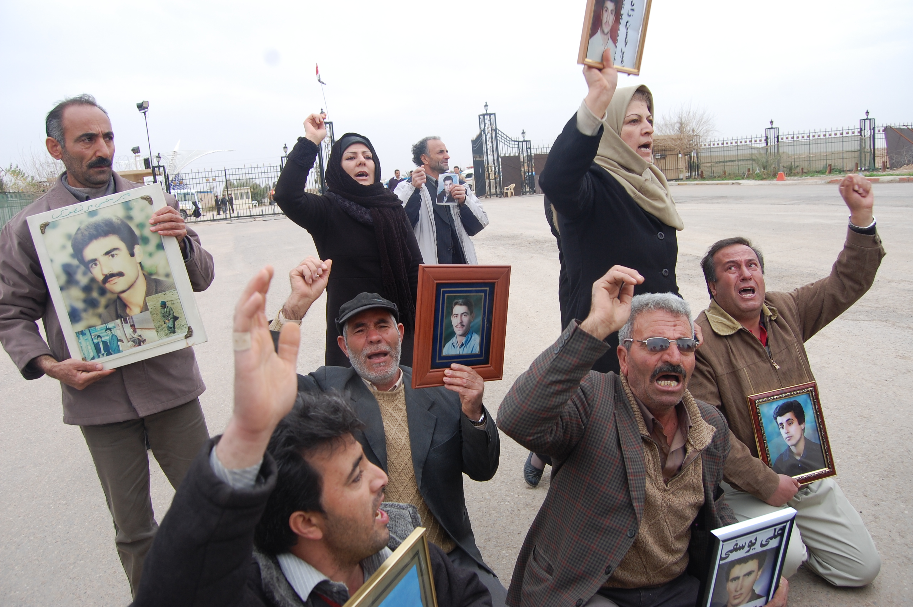 افشاگری جداشده ها: خانواده ها میخ تابوت مسعود رجوی را کوبیدند