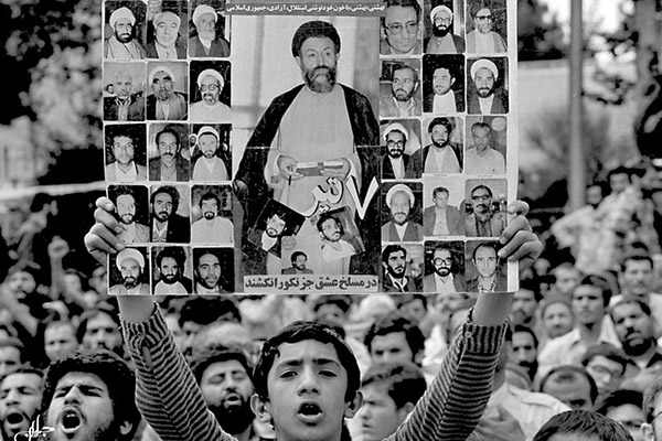 به مناسبت سالروز جنایت منافقین در هفتم تیر سال ۶۰: هفت تیر خیانتی از منافقین که ایرانی ها هرگز آن را فراموش نمی کنند
