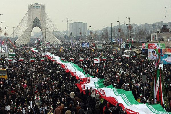 شادمانی خیانت پیشه گان از تحریم علیه ملت ایران
