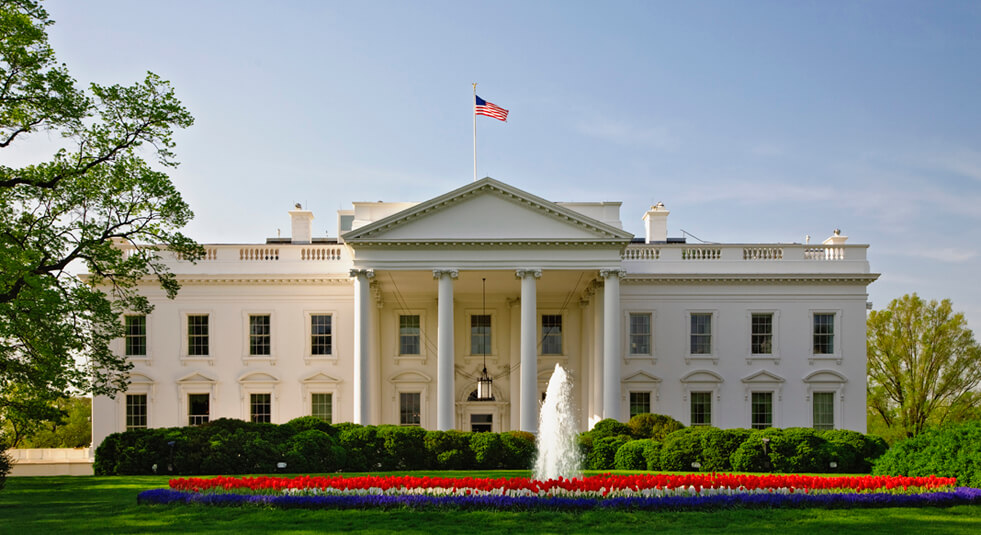 «اشرف نشان» های رجوی در واشنگتن به ساحت آمریکا اظهار بندگی کردند