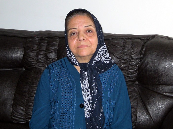 مهین حبیبی، مادر یکی از اعضای گرفتار در فرقه ضد خانواده رجوی: نمی توانم فراق دخترم را تحمل کنم
