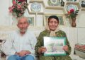 مادری که حسرت به دل، چشم از جهان فرو بست مادری که حسرت به دل، چشم از جهان فرو بست