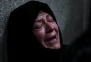 بی‌تابی شخصیت اصلی فیلم «سرهنگ ثریا» در حاشیه جشنواره فجر /  تصاویر ناراحت‌کننده از حال مادران چشم انتظار + فیلم