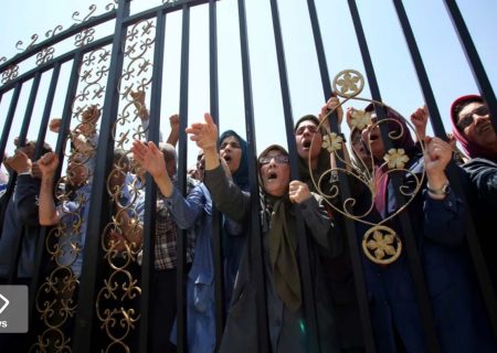 شکاف میان کادرهای زندان «اشرف۳» و سالمندان محصور در آن