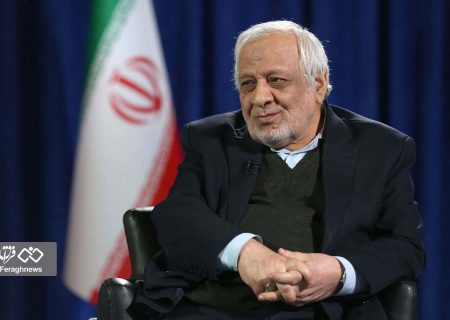 متأسفانه برخی جریان‌ها به‌دنبال تحریف واقعیت‌ها درباره شهید رئیسی هستند