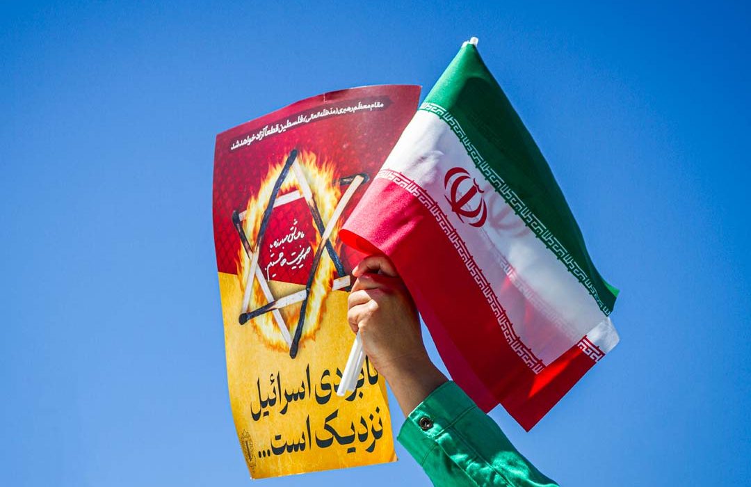 دشمنان ثابت کردند ریشه‌های‌ این مرز و بوم را نشانه گرفتند