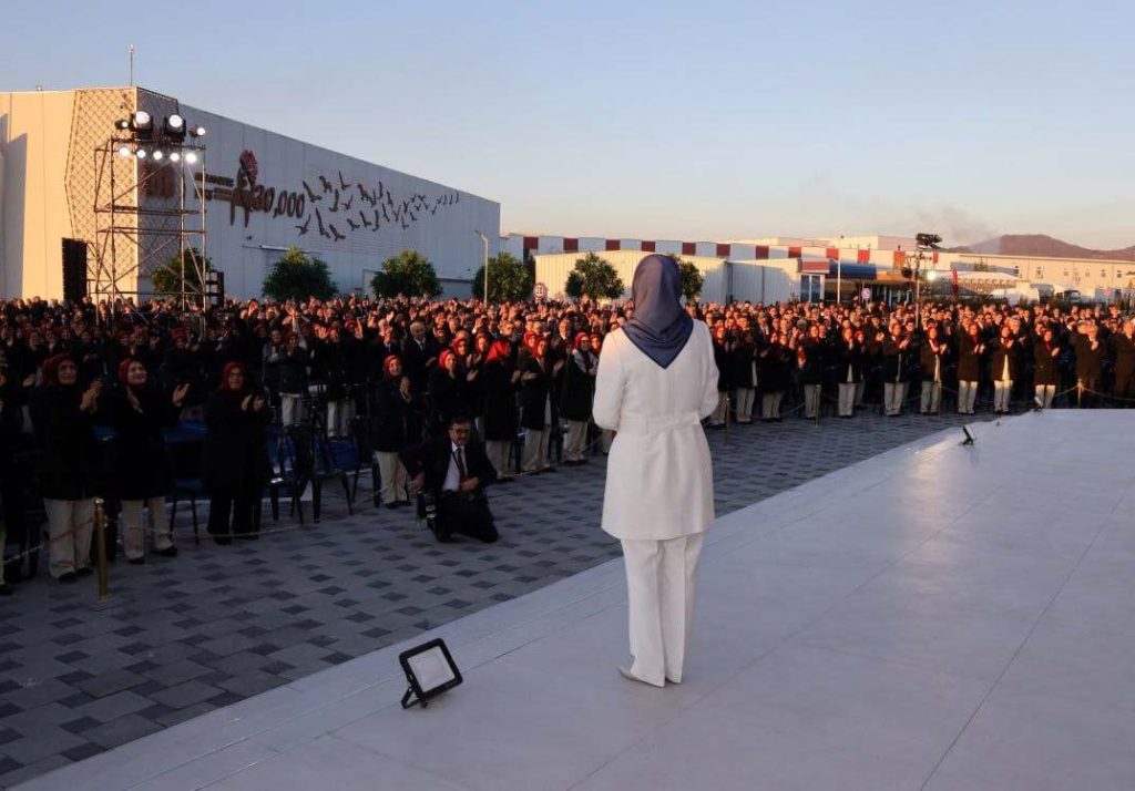 ۳ گناه که کیفرشان در همین دنیا میرسد 1 maryam rajavi 5