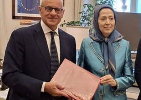 نفرین به این جماعت پست