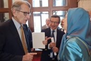 شعبده‌بازی مضحک غرب با دستمال‌های کثیف