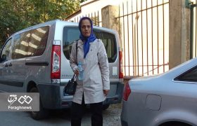 پرسه‌زنی ۲ زن مجاهدین در محل نگهداری اجسادِ بیمارستان دورس