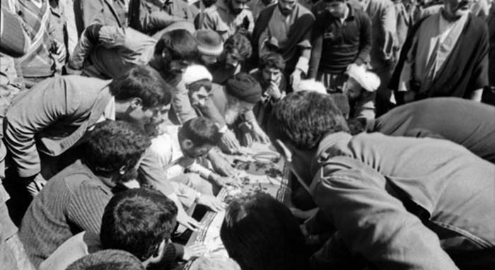 وقتی منافقین برای برون رفت از ناکامیهای پیاپی، به ترور امامان جمعه رو آوردند 1 1404 07 24 1