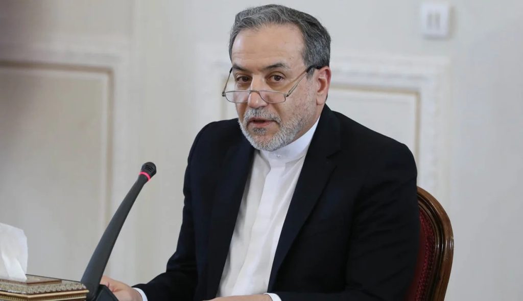 جمهوری اسلامی ایران همواره آماده تعامل با کشورهای منطقه بهمنظور حفظ صلح و ثبات است 1 araghchi