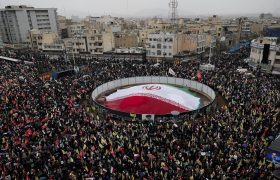 چرا سازش با دشمنان ملت ایران خطرناک است؟ / ما با قدرت ملی، دشمنان و جیره‌خوارانشان را نابود می‌کنیم