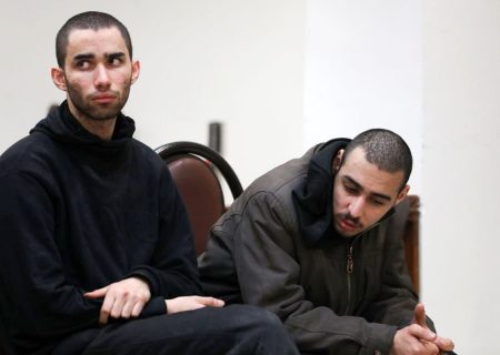 مریم قجر دو اغتشاش‌گر ۱۸ دی ماه را گردن گرفت