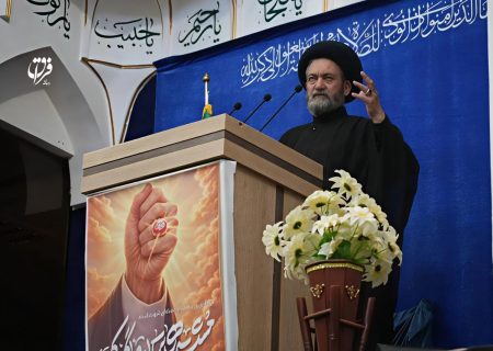 امام‌جمعه اردبیل: تشییع رهبری، همه‌پرسی مقبولیت جمهوری اسلامی / مراسم باشکوه رهبر شهید انقلاب نشان می‌دهد که اردوگاه ترور شکست خورده است / به تروریست‌ها می‌گوییم که به اقیانوس جمعیت نگاه کنید، دق کنید و بمیرید