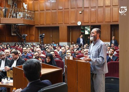 منافقین با برگزاری نشست‌های «طعمه» و «غسل هفتگی» افراد را تحت کنترل در می‌آوردند / امیدوارم بتوانم این لکه را از زندگی‌ام پاک کنم
