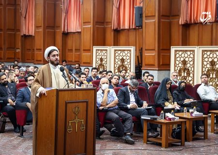حکم انحلال و مصادره کل اموال منافقین درخواست شد